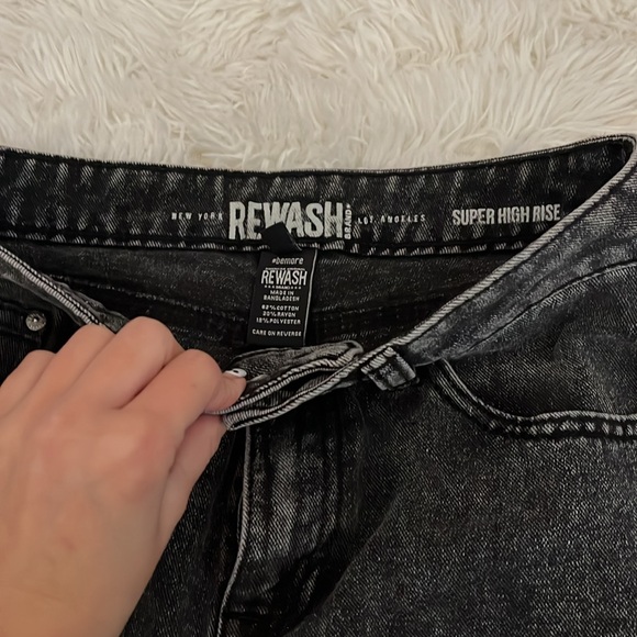 Light wash black and gray jeans! - Picture 3 of 3